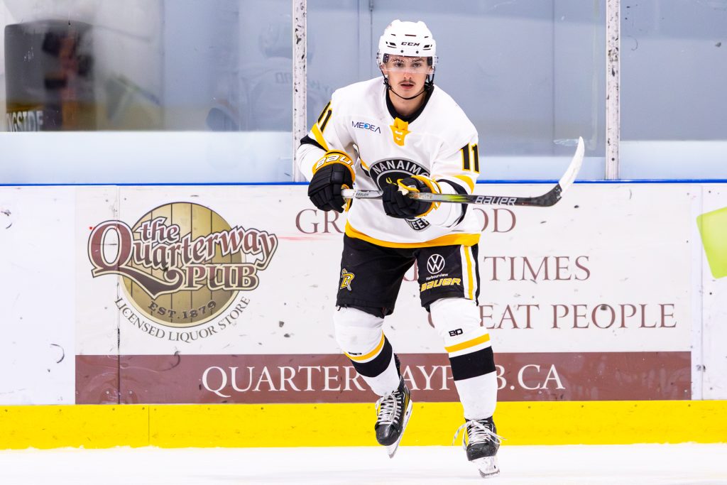 Buccaneers Power Play Breaks Game Open in 5–1 Road Win Over Glacier Kings